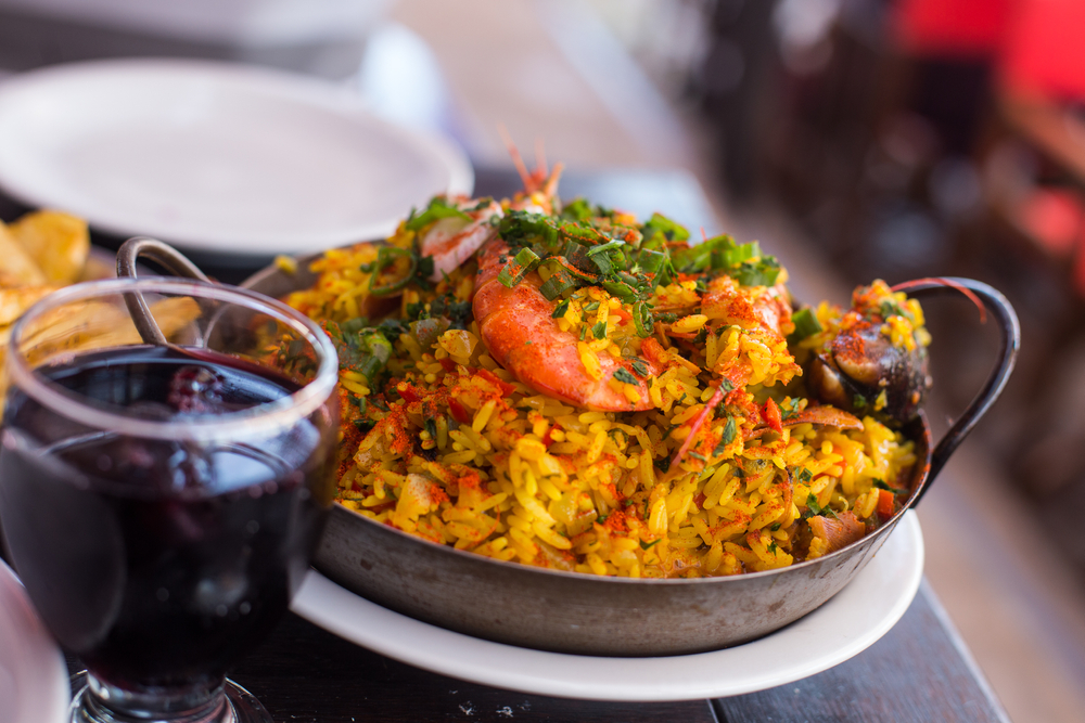 Pairing Paella With Red and Rosé Rioja Wine
