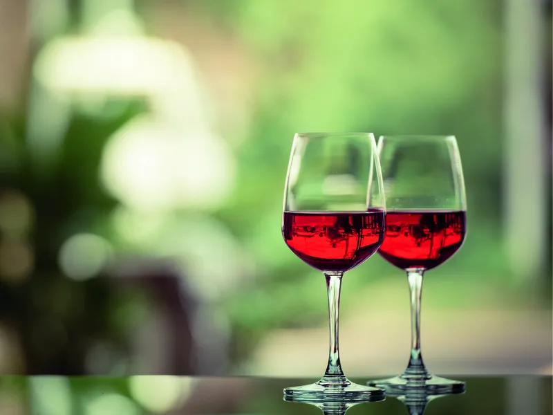 Which wines are the least acidic - red wines